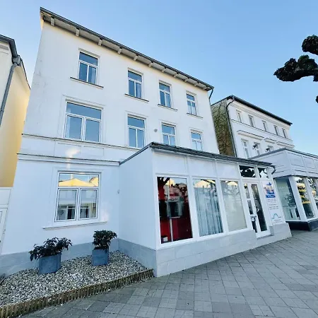 Residenz Seestern, Seemoewe Rostock