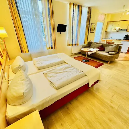Residenz Seestern, Seemoewe شقة روستوك